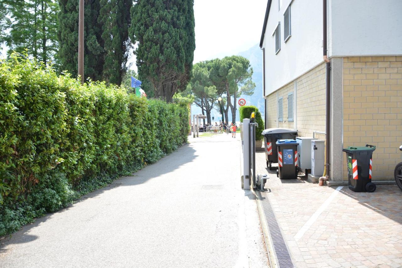 Terrazza Sul Lago Riva del Garda Exterior foto